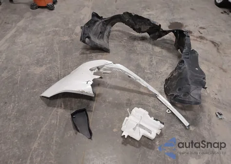 2020 Toyota Camry Xle Hybrid z USA, uszkodzony, nr VIN 4T1F31AK0LU519484